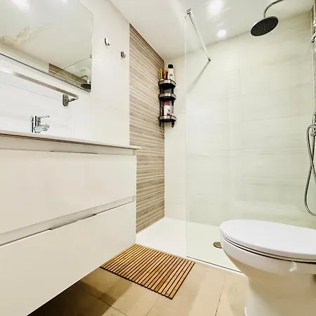 Global Immo 3386 Port Canigo 407 Apartament *